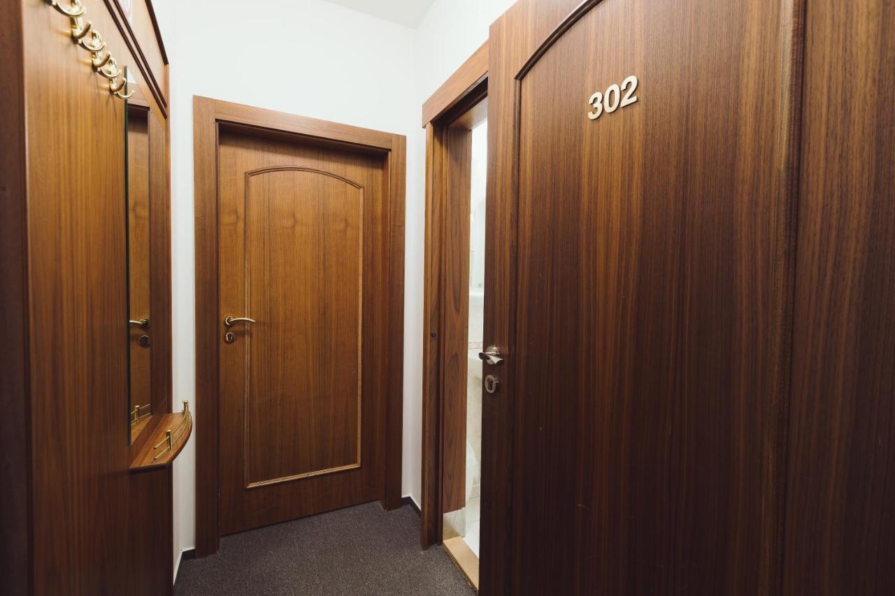 Hotel Annahof Domasov Luaran gambar