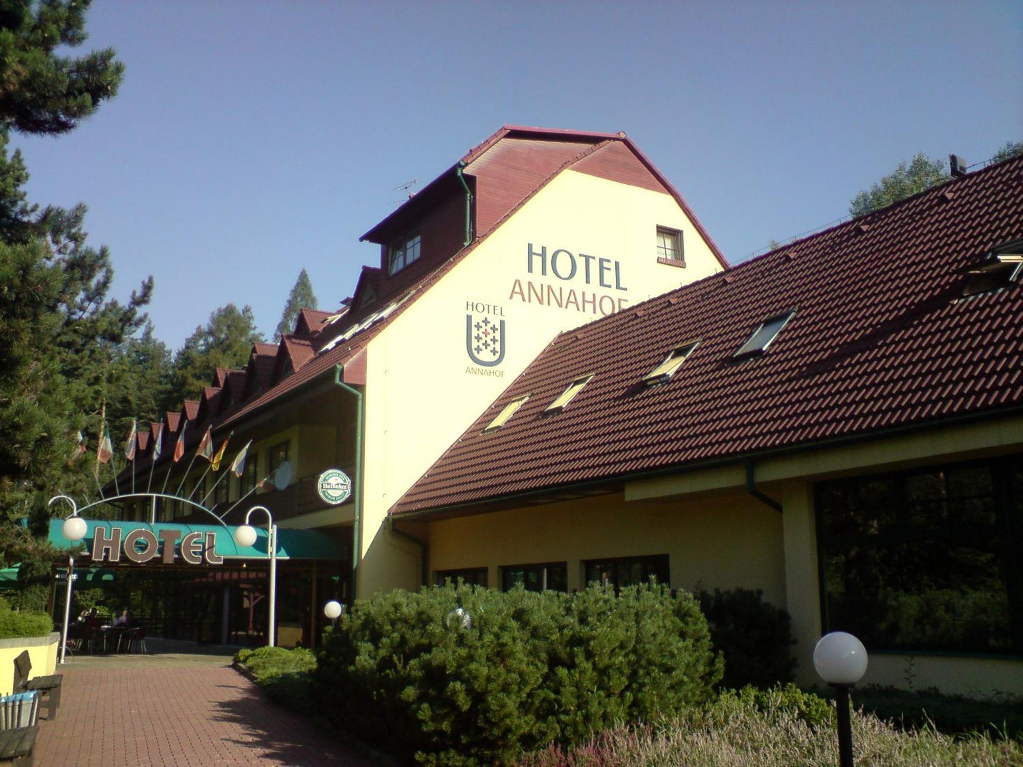 Hotel Annahof Domasov Luaran gambar