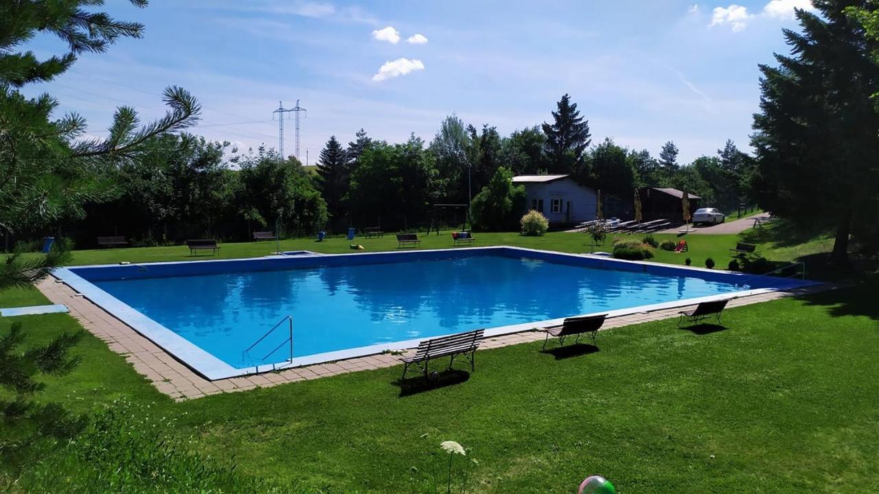 Hotel Annahof Domasov Luaran gambar